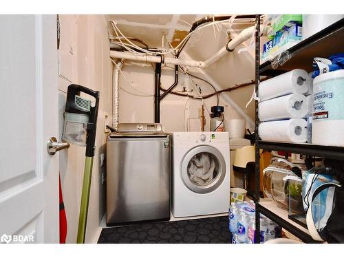 11-53 Ferndale Drive S, Barrie, ON - Indoor Photo Showing Laundry Room