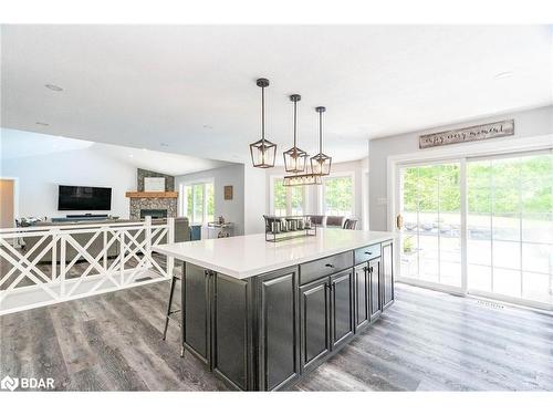 37 O'Donnell Court, Penetanguishene, ON - Indoor Photo Showing Kitchen