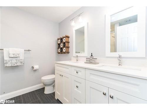 37 O'Donnell Court, Penetanguishene, ON - Indoor Photo Showing Bathroom