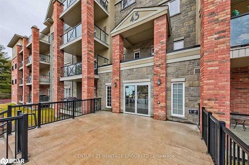 204-43 Ferndale Drive S, Barrie, ON - Outdoor With Balcony