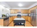 102-40 Mulligan Lane, Wasaga Beach, ON  - Indoor Photo Showing Kitchen 