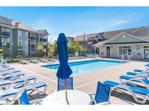 205-6 Anchorage Crescent, Collingwood, ON - Outdoor With In Ground Pool