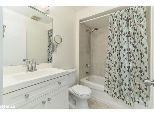 101-3108 Eglinton Avenue W, Peel, ON - Indoor Photo Showing Bathroom