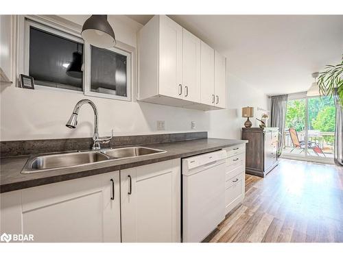 3301 Pleasant Road, Orillia, ON - Indoor Photo Showing Kitchen With Double Sink