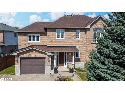 20 Hemlock Court, Barrie, ON - Outdoor With Facade