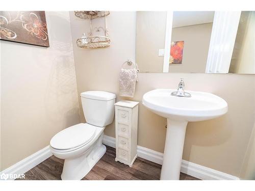 1826 Quantz Crescent, Innisfil, ON - Indoor Photo Showing Bathroom