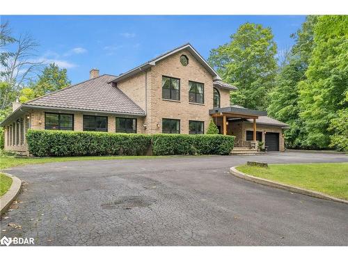 1826 Quantz Crescent, Innisfil, ON - Outdoor With Facade