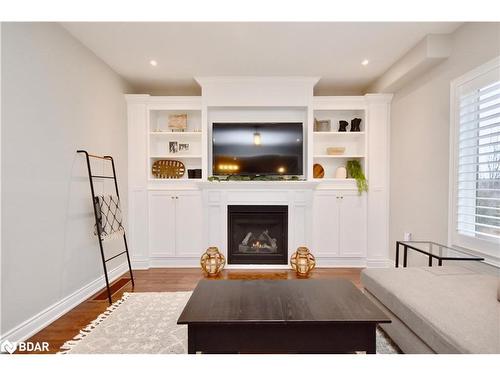 3089 Emperor Drive, Orillia, ON - Indoor Photo Showing Living Room With Fireplace