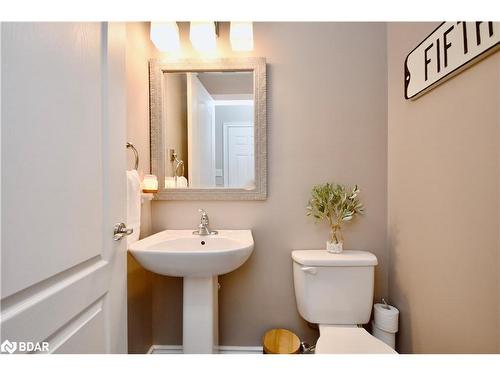 3089 Emperor Drive, Orillia, ON - Indoor Photo Showing Bathroom