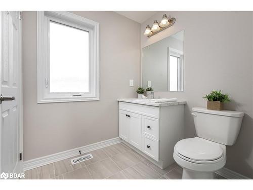 3 Shipley Avenue, Collingwood, ON - Indoor Photo Showing Bathroom