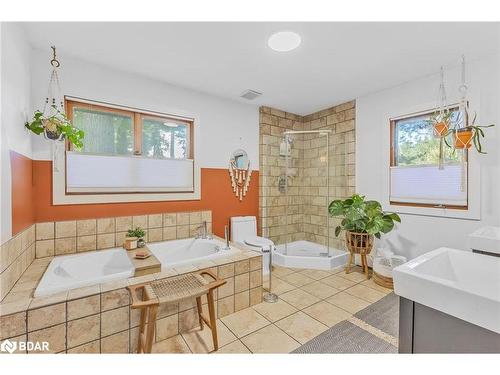 224 Mccrea Drive, Stayner, ON - Indoor Photo Showing Bathroom