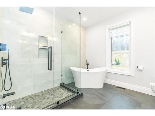 1532 Champlain Road, Tiny, ON - Indoor Photo Showing Bathroom