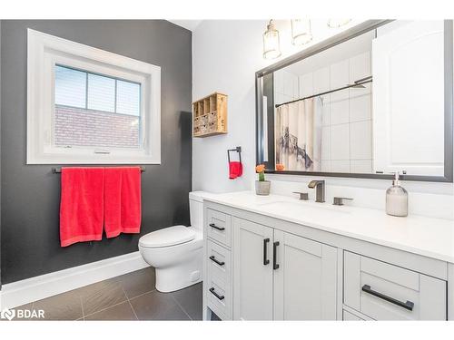 1532 Champlain Road, Tiny, ON - Indoor Photo Showing Bathroom