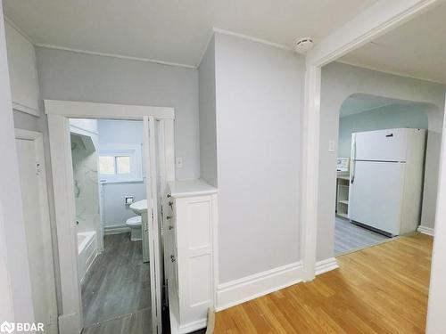 939/941 Duke Street, Cambridge, ON - Indoor Photo Showing Other Room