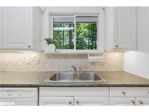 23 Alexander Avenue, Barrie, ON - Indoor Photo Showing Kitchen With Double Sink