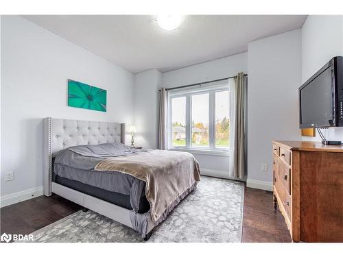 470 Grand Trunk Street Street S, Palmerston, ON - Indoor Photo Showing Bedroom