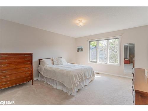 402-40 Museum Drive, Orillia, ON - Indoor Photo Showing Bedroom