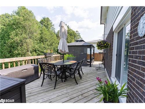 748 Adelaide Avenue E, Oshawa, ON - Outdoor With Deck Patio Veranda With Exterior