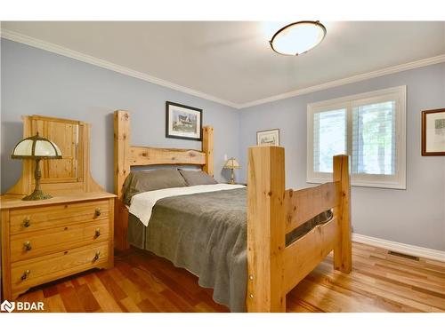 2226 Richard Street, Innisfil, ON - Indoor Photo Showing Bedroom