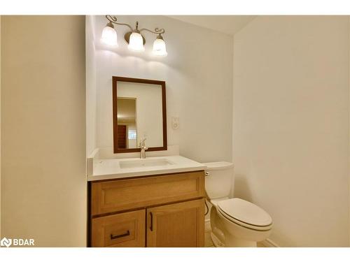 2226 Richard Street, Innisfil, ON - Indoor Photo Showing Bathroom