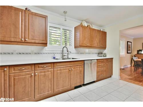 2226 Richard Street, Innisfil, ON - Indoor Photo Showing Kitchen With Double Sink