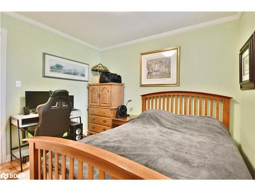 2226 Richard Street, Innisfil, ON - Indoor Photo Showing Bedroom