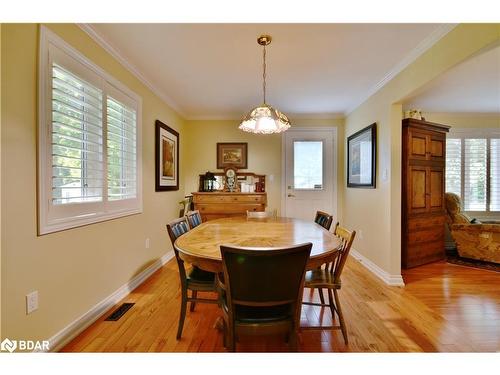 2226 Richard Street, Innisfil, ON - Indoor Photo Showing Dining Room