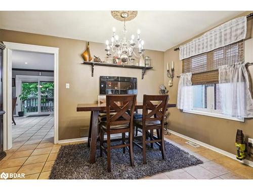 7 Archer Avenue, Bradford, ON - Indoor Photo Showing Dining Room