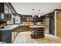 7 Archer Avenue, Bradford, ON  - Indoor Photo Showing Kitchen With Upgraded Kitchen 