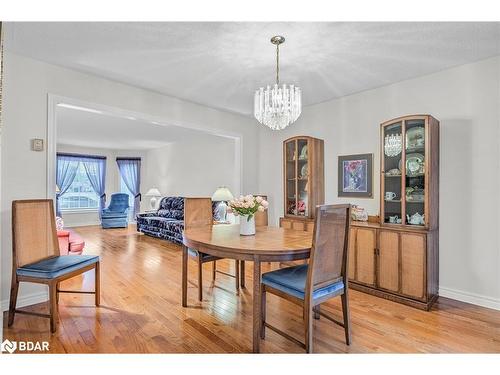 356 Livingstone Street W, Barrie, ON - Indoor Photo Showing Dining Room