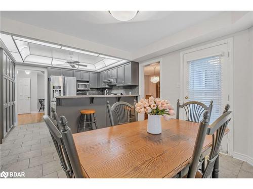 356 Livingstone Street W, Barrie, ON - Indoor Photo Showing Dining Room