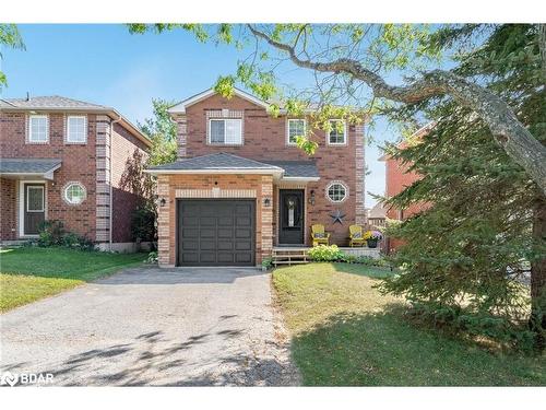 66 Clute Crescent, Barrie, ON - Outdoor With Facade