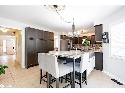 136 Griffin Street, Midland, ON - Indoor Photo Showing Dining Room