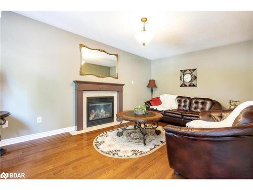 136 Griffin Street, Midland, ON - Indoor Photo Showing Living Room With Fireplace