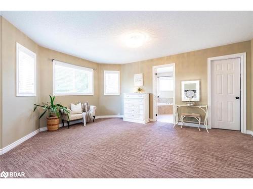 136 Griffin Street, Midland, ON - Indoor Photo Showing Bedroom