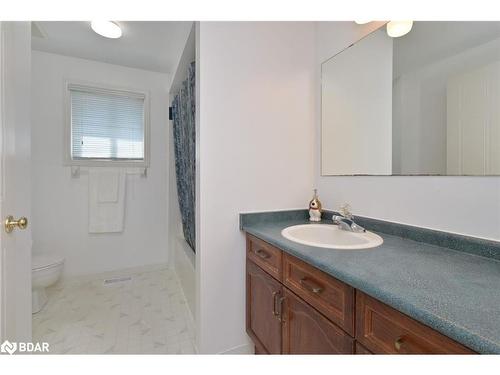 238 Walsh Crescent, Orangeville, ON - Indoor Photo Showing Bathroom