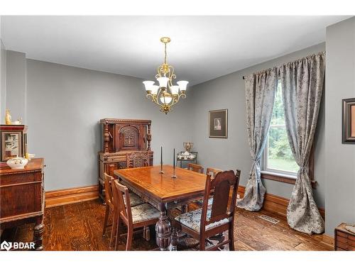 2378 Old Second Road North Road, Elmvale, ON - Indoor Photo Showing Dining Room