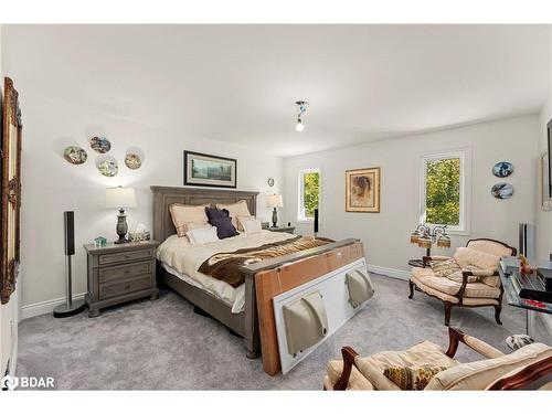 1077 Monck Road Road, Ramara, ON - Indoor Photo Showing Bedroom