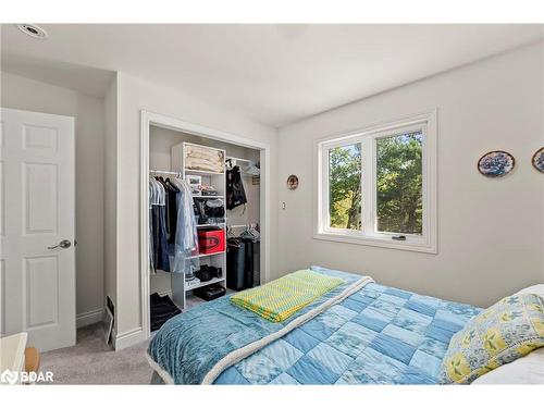 1077 Monck Road Road, Ramara, ON - Indoor Photo Showing Bedroom