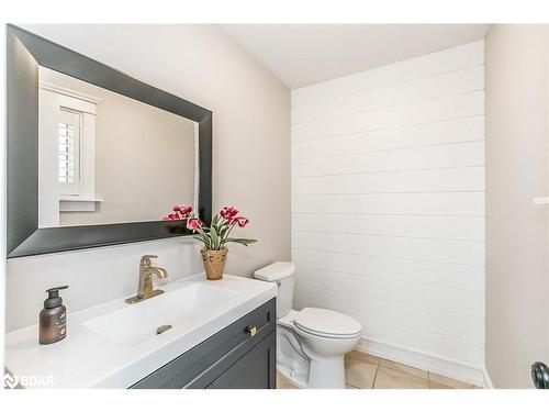 46 Alpine Way, Oro-Medonte, ON - Indoor Photo Showing Bathroom