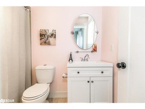 46 Alpine Way, Oro-Medonte, ON - Indoor Photo Showing Bathroom