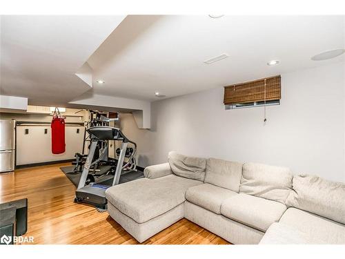 46 Alpine Way, Oro-Medonte, ON - Indoor Photo Showing Gym Room