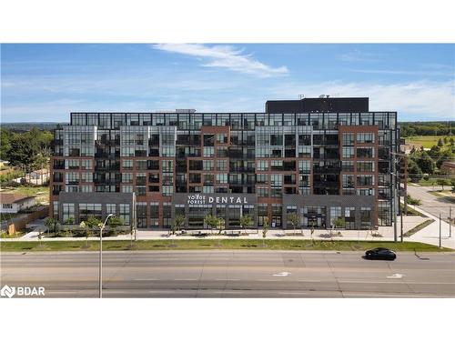 311-681 Yonge Street, Barrie, ON - Outdoor