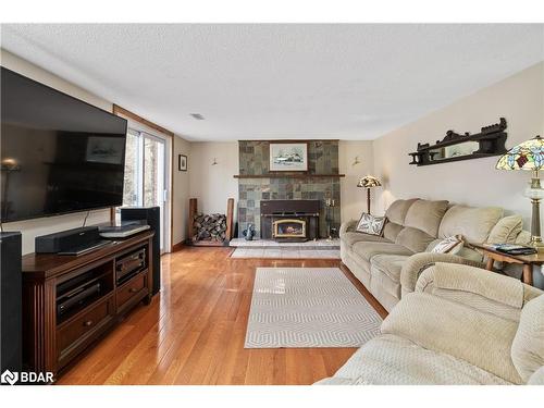 5884 7Th Line, Beeton, ON - Indoor Photo Showing Living Room With Fireplace