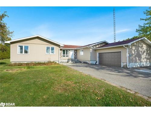 1075 Line 3 Road N, Oro-Medonte, ON - Outdoor