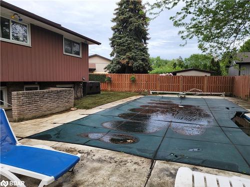 15 Bayshore Crescent, St. Catharines, ON - Outdoor With In Ground Pool