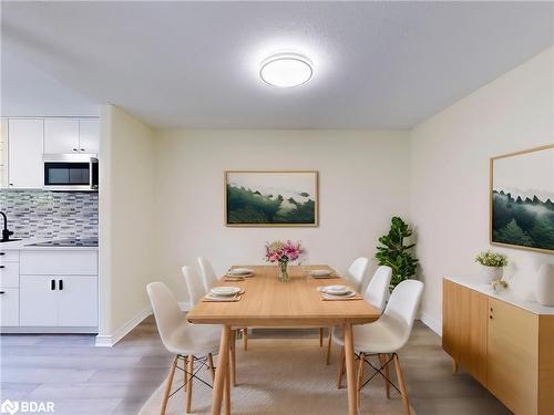 108-5 Shadowood Road, Barrie, ON - Indoor Photo Showing Dining Room