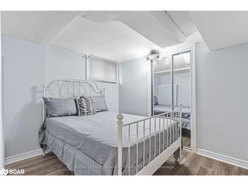 36 Fawell Avenue, St. Catharines, ON - Indoor Photo Showing Bedroom