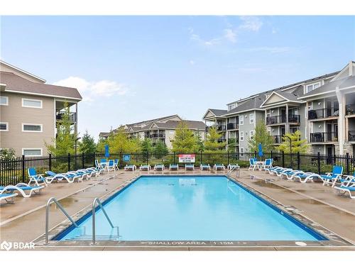 107-6 Anchorage Crescent, Collingwood, ON - Outdoor With In Ground Pool