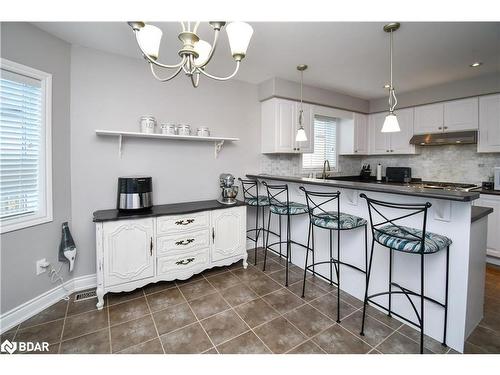 452 Greenwood Drive, Essa, ON - Indoor Photo Showing Kitchen